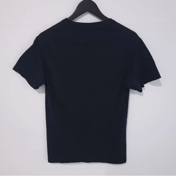 Disney The Mandalorian men's Size Small Black Art like graphic print t-shirt - Picture 2 of 2